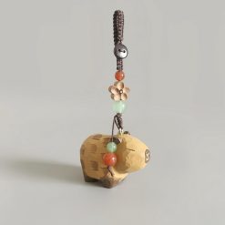 moc khoa go capybara 4 5x3cm 3