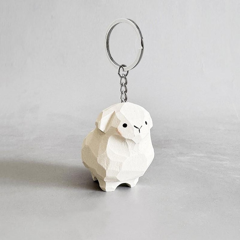 Móc Khóa Gỗ Cừu Trắng 4x3.5 cm, chạm tay