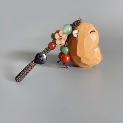 moc khoa go capybara baby 4 5x3 cm cham tay 7
