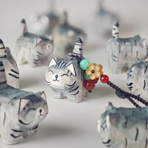 moc khoa go meo van xam 4x3cm 9