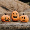 Bộ bí ngô gỗ Halloween thủ công sơn tay 8x5cm