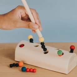 do choi go bat sau montessori 8