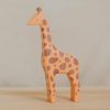Hươu cao cổ gỗ thủ công sơn tay Montessori 10x19cm