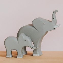 Voi gỗ châu Phi thủ công sơn tay Montessori 15x16cm