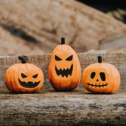 Bộ bí ngô gỗ Halloween thủ công sơn tay 8x5cm