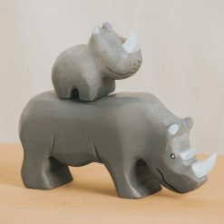 Bộ đồ chơi tê giác gỗ thủ công 14.5x7cm