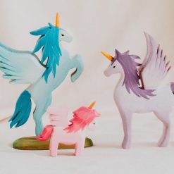 Bộ đồ chơi kỳ lân Pegasus gỗ thủ công 18x13cm