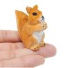 Tượng sóc gỗ bạch dương mini khắc tay 5.1 cm