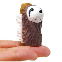 Tượng gỗ con lười mini 6.4 cm khắc tay sơn thủ công