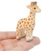 Tượng hươu cao cổ gỗ mini khắc tay 7.6 cm