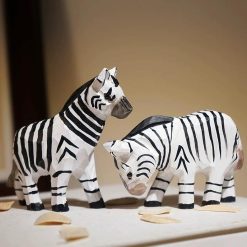 Tượng ngựa vằn gỗ chạm tay cao 8 cm để bàn
