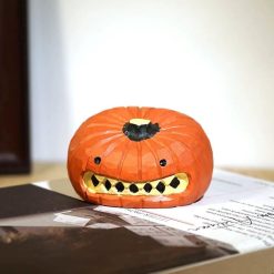Tượng bí ngô ma gỗ chạm tay 8x7x5 cm để bàn Halloween