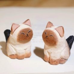 Tượng mèo gỗ basswood 4.6 cm kem nâu trang trí bàn